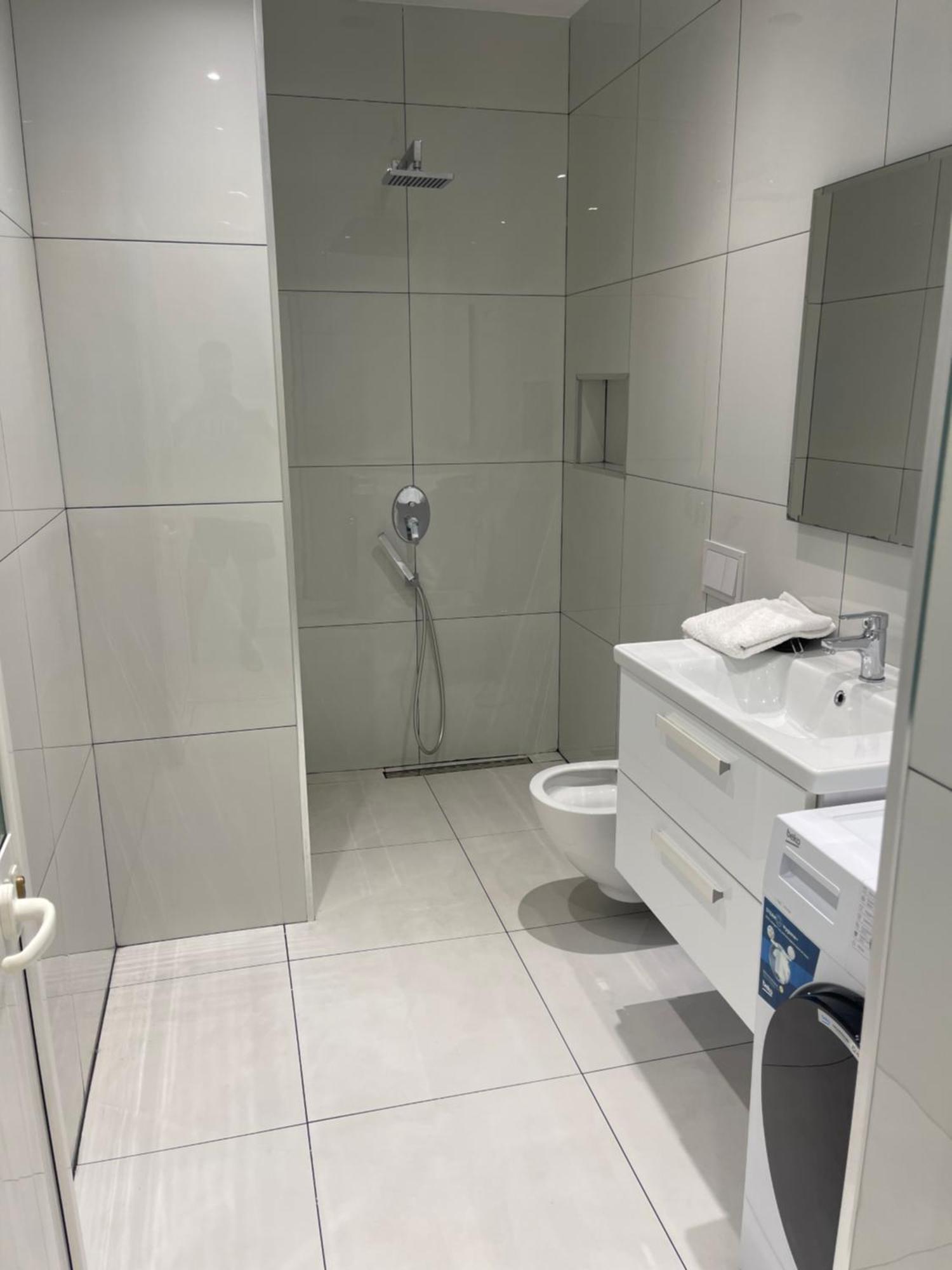 Franco Apartments Tirana Zewnętrze zdjęcie